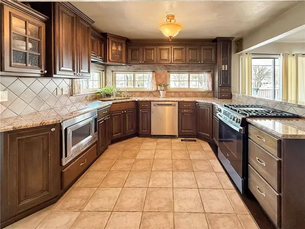 3040 Regency DR, Independence, KS 67301