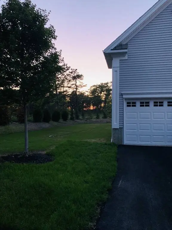 14 Briarwood, Plymouth, MA 02360