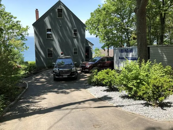80 Bay Shore Dr, Plymouth, MA 02360