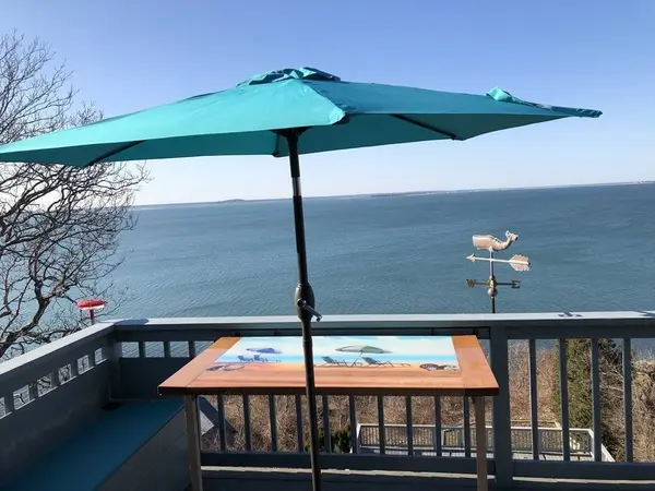 80 Bay Shore Dr, Plymouth, MA 02360
