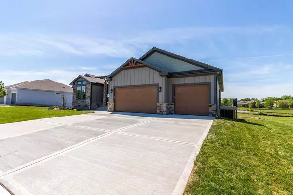 1809 Halls Creek AVE, Raymore, MO 64083