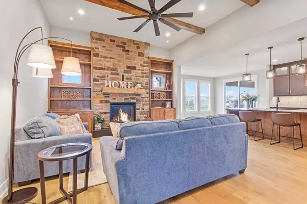 1809 Halls Creek AVE, Raymore, MO 64083