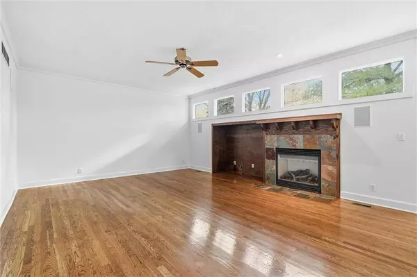 15088 Sherwood ST, Leawood, KS 66224