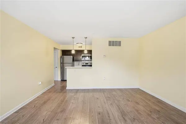 915 Washington ST #204, Kansas City, MO 64105