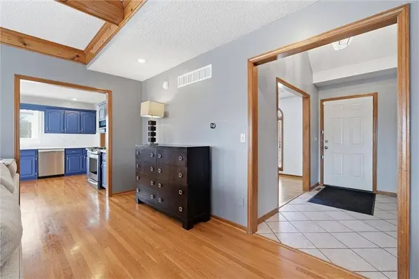 13109 E 53rd TER, Kansas City, MO 64133