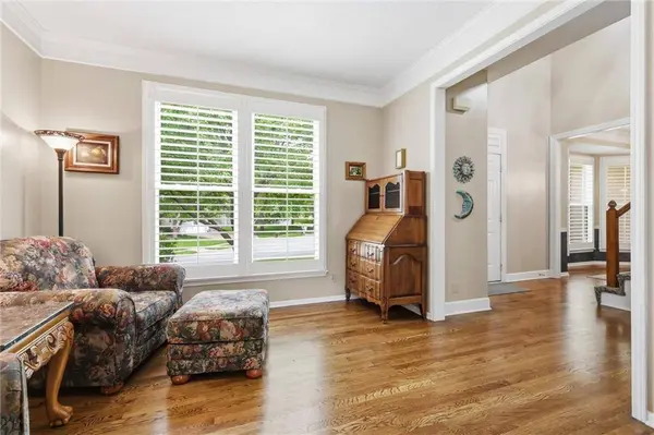 13748 S Blackfoot DR, Olathe, KS 66062