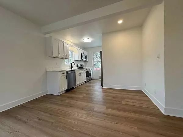 2286 St Vincents AVE, Lasalle, IL 61301