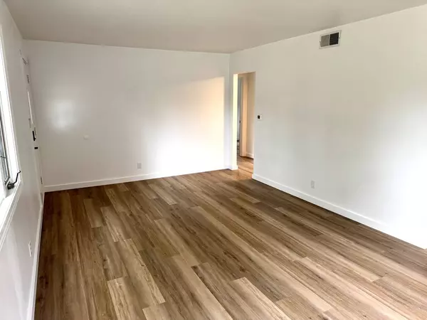 310 Prairie ST, Ottawa, IL 61350