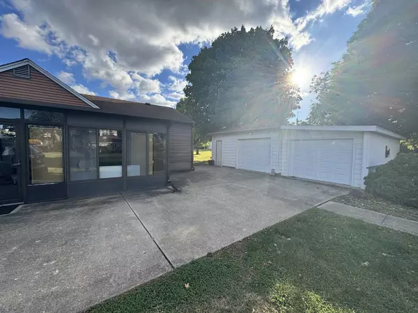 918 N Jackson ST, Streator, IL 61364