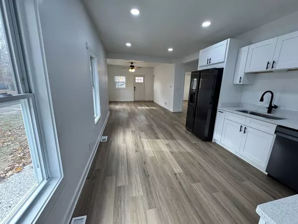 817 Painter ST, Streator, IL 61364