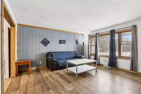 8091 Deer DR, Hennepin, IL 61327