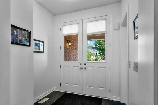 9001 Tristar CRES, Niagara Falls, ON L2G 0E6