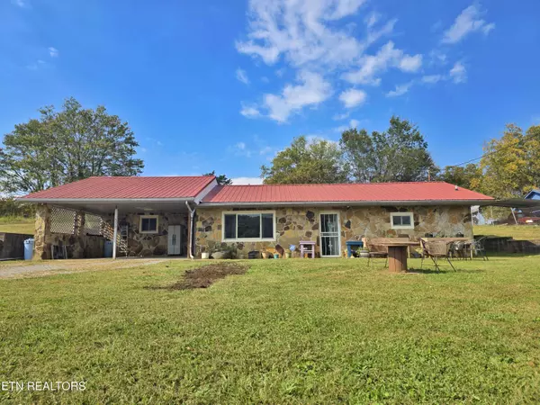 539 Offutt Rd, Clinton, TN 37716