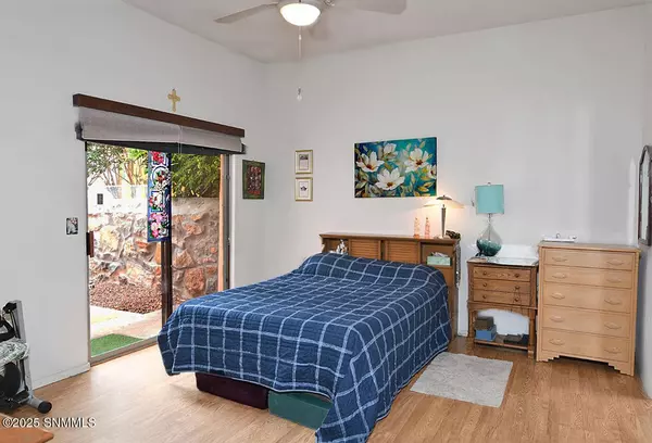 2235 Los Misioneros, Las Cruces, NM 88011