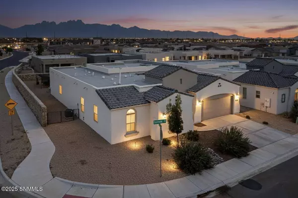 6218 Rosemary RD, Las Cruces, NM 88012