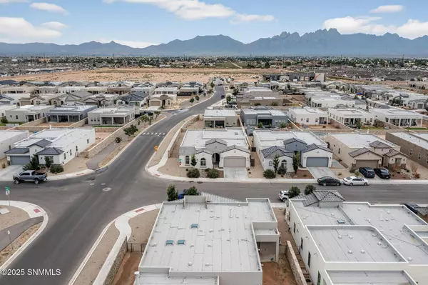 6218 Rosemary RD, Las Cruces, NM 88012