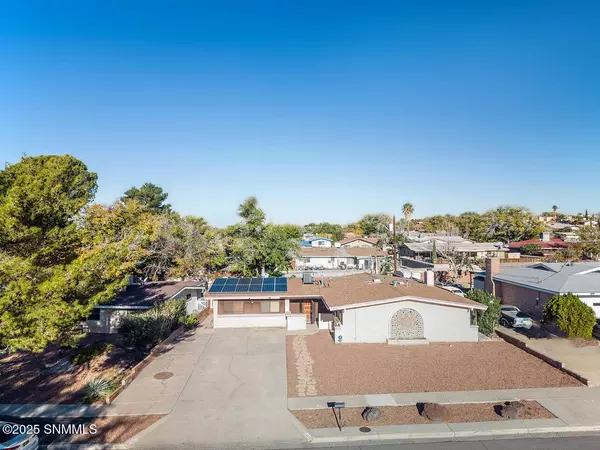 2607 Claude Dove DR, Las Cruces, NM 88011