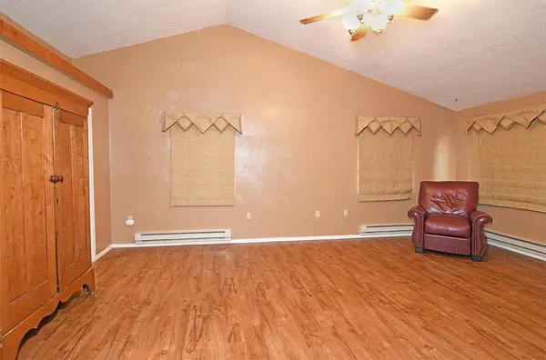 702 Sierra Vista Dr, Truth Or Consequences, NM 87901