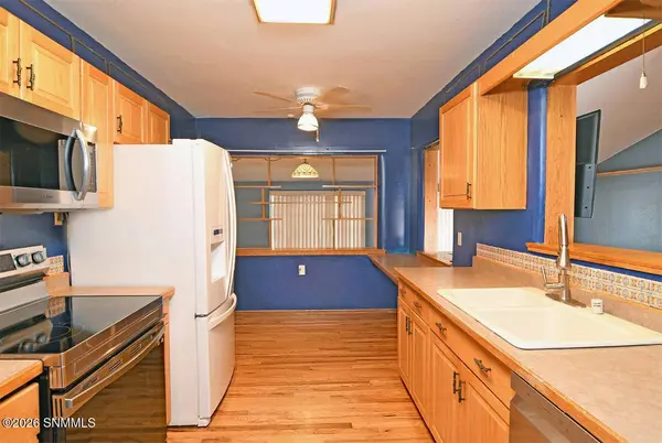 702 Sierra Vista DR, Truth Or Consequences, NM 87901