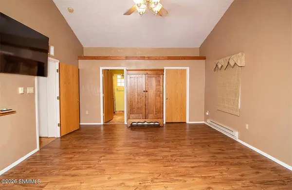 702 Sierra Vista DR, Truth Or Consequences, NM 87901