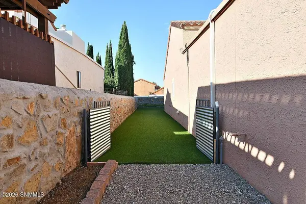 3044 La Mirada CT, Las Cruces, NM 88011