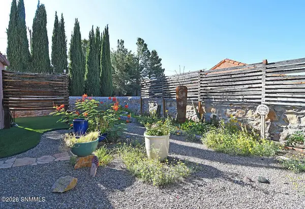 3044 La Mirada CT, Las Cruces, NM 88011