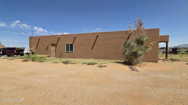 6398 Wagons East TRL, Las Cruces, NM 88012