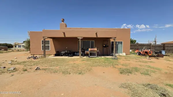 6398 Wagons East TRL, Las Cruces, NM 88012