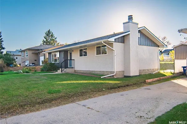 2401 15th 15th AVENUE E, Prince Albert, SK S6V 6H4