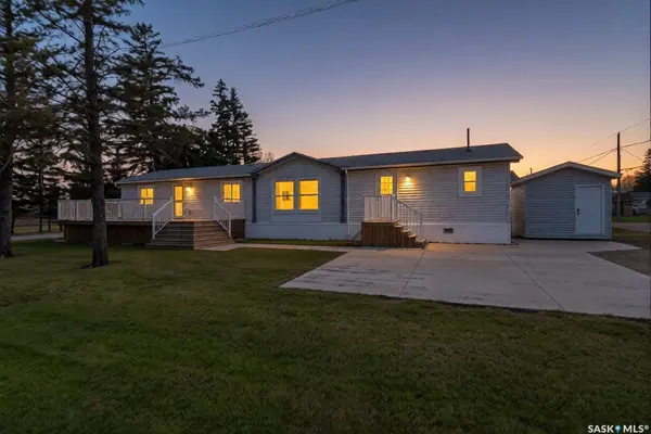 119 Railway AVENUE, Kinistino, SK S0J 1H0
