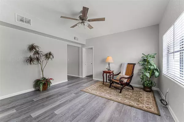 1206 W 20TH ST, Sanford, FL 32771