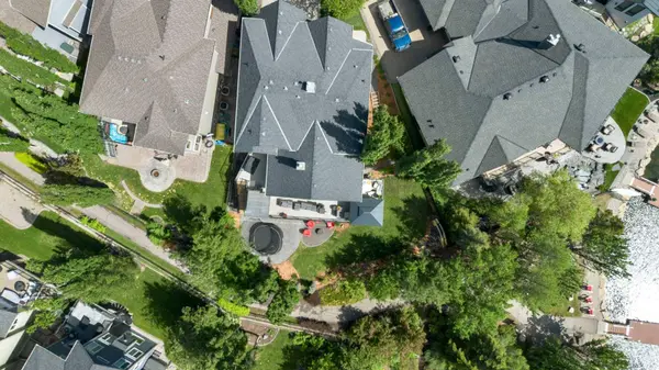 94 Auburn Sound LNDG SE, Calgary, AB T3M 0C9