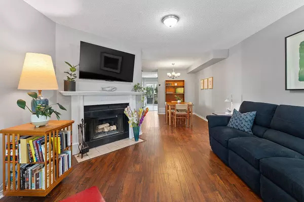 895 Maple AVE #532, Burlington, ON L7S 2H7