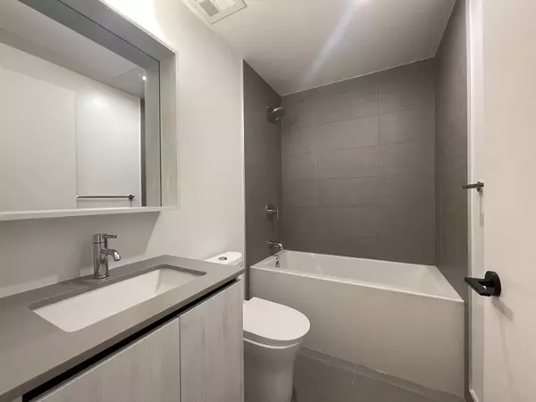 35 Parliament ST #613, Toronto C08, ON M5A 0Z5