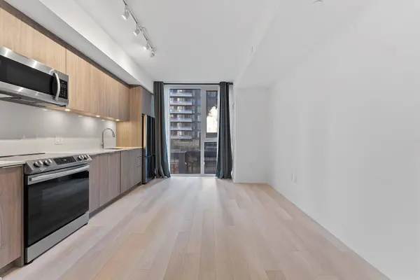 357 King ST W #706, Toronto C01, ON M5V 0S7