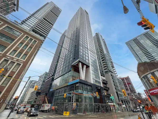 357 King ST W #706, Toronto C01, ON M5V 0S7