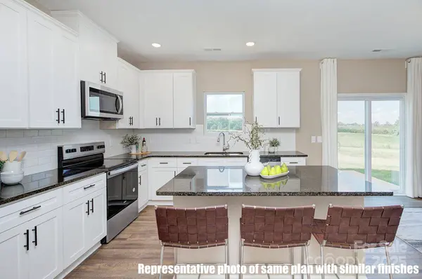 1681 Woolie RD, Lincolnton, NC 28092
