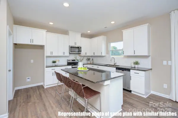 1681 Woolie RD, Lincolnton, NC 28092