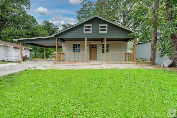 2004 Main St, Texarkana, TX 75501