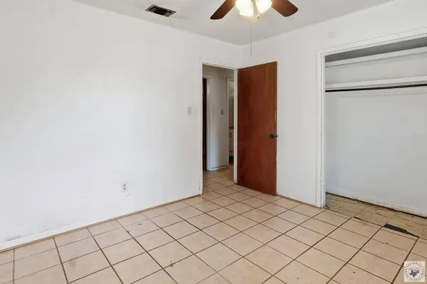 1705 Plantivigne Dr, Texarkana, TX 75501