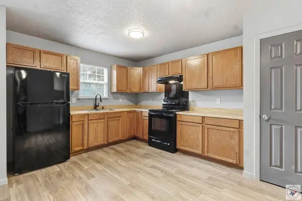 2116 W 17TH ST, Texarkana, TX 75501