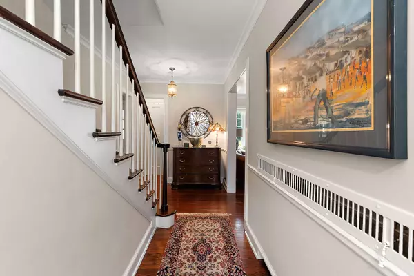 2144 Hagen LN, Flossmoor, IL 60422