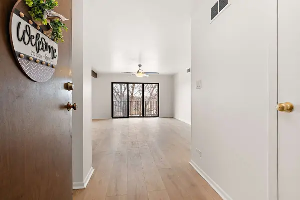 2301 183rd ST #401, Homewood, IL 60430