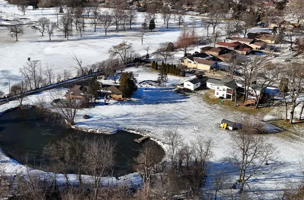 13 Riegel Oaks LN, Homewood, IL 60430