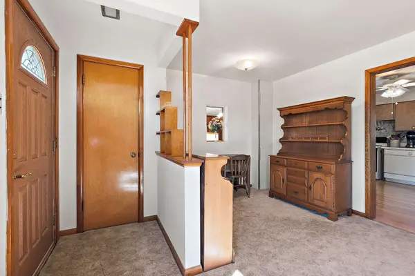 6420 166th ST, Tinley Park, IL 60477