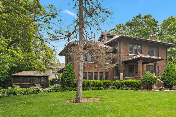 829 Gardner RD, Flossmoor, IL 60422