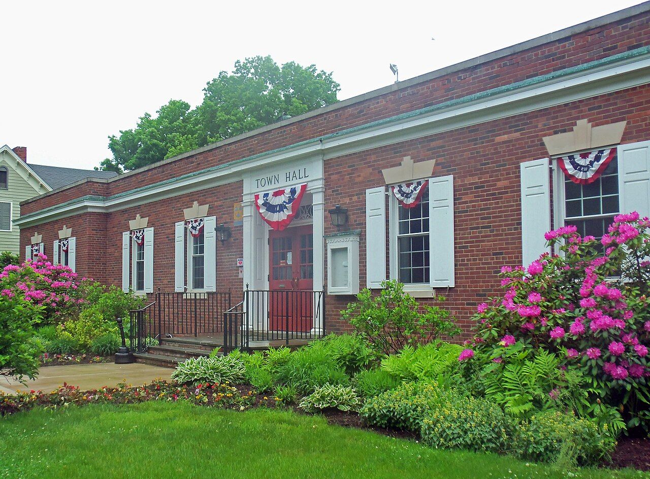 Rhinebeck,_NY,_town_hall