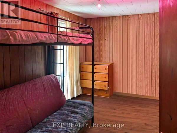 111 TAYLOR AVENUE, Kirkland Lake (kl & Area), ON P2N2L8