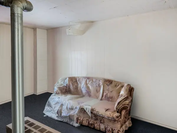 111 Taylor AVE, Kirkland Lake, ON P2N 2L8