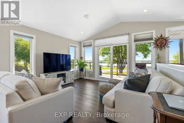 10029 COUNTY 2 ROAD, South Dundas, ON K0E1K0